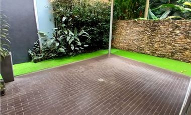 Casa en Arriendo Loma del Escobero Envigado