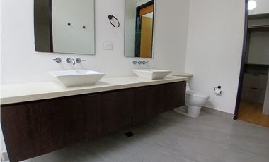 Casa en Arriendo Loma del Escobero Envigado