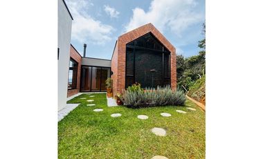 Casa campestre en Guarne vereda la clara