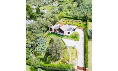 Casa campestre en Guarne vereda la clara