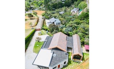 Casa campestre en Guarne vereda la clara