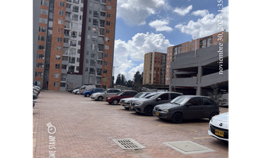 APARTAMENTO EN VENTA EN MADRID CONJUNTO VERDE VIVO