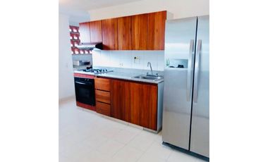 Aparta-oficina en Arriendo en El Poblado