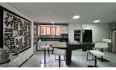 Exclusivo apartamento frente al CC Santa fé para la renta amoblada