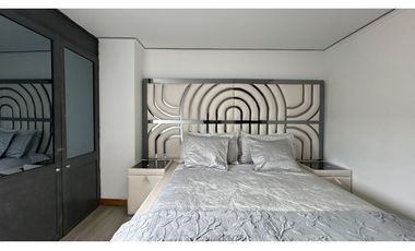 Exclusivo apartamento frente al CC Santa fé para la renta amoblada