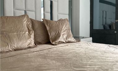 Exclusivo apartamento frente al CC Santa fé para la renta amoblada