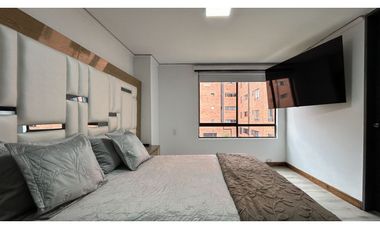 Exclusivo apartamento frente al CC Santa fé para la renta amoblada