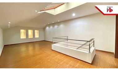 ESPACIOSO DUPLEX EN VENTA CON VISTA AL RO EN CDLA DE INGENIEROS