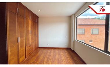 ESPACIOSO DUPLEX EN VENTA CON VISTA AL RO EN CDLA DE INGENIEROS