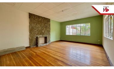 AMPLIO TERRENO EN VENTA IDEAL PARA NEGOCIO O VIVIENDA EN CRISTO REY