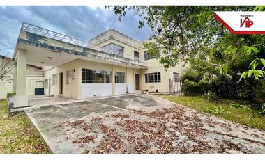 AMPLIO TERRENO EN VENTA IDEAL PARA NEGOCIO O VIVIENDA EN CRISTO REY