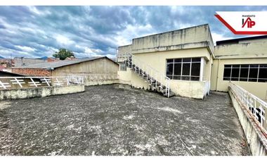 AMPLIO TERRENO EN VENTA IDEAL PARA NEGOCIO O VIVIENDA EN CRISTO REY