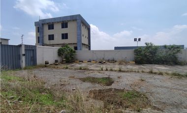 Vía Daule, KM 11 Sector INMACONSA Terreno Industrial de 15.117 m²