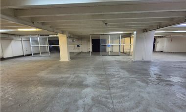 COMPLEJO DE BODEGAS 9.616 m² EN ALQUILER – GUAYAQUIL – VA DAULE