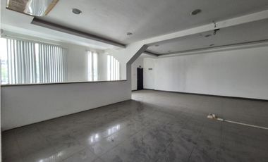 COMPLEJO DE BODEGAS 9.616 m² EN ALQUILER – GUAYAQUIL – VA DAULE