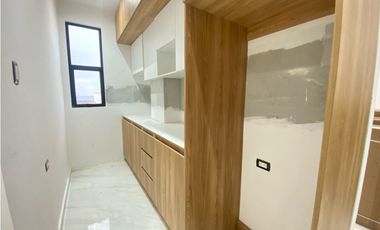 Venta de departamento nuevo en Barbasquillo, zona sur de Manta, Ecuador