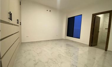 Venta de villa independiente en la zona sur de Manta, Ecuador, cerca de la PUCE