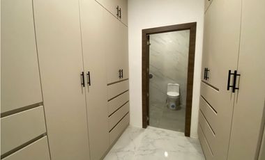 Venta de villa independiente en la zona sur de Manta, Ecuador, cerca de la PUCE