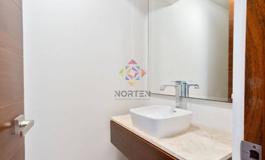 HERMOSA CASA EN VENTA, EN LAGUNA I, PUERTO CANCUN, QUINTANA