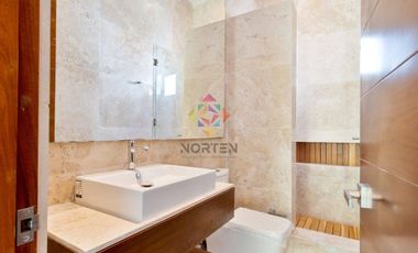 HERMOSA CASA EN VENTA, EN LAGUNA I, PUERTO CANCUN, QUINTANA