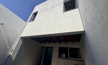 Estrene en el Poblado de Ahuatepec