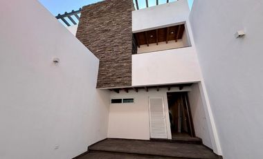 Estrene en el Poblado de Ahuatepec