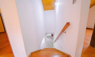 CASA VENTA VILLA BALLESTER 7 AMB. 2 CH PILETA