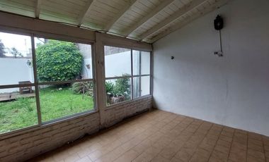 CASA 4 AMBIENTES ALQUILER RAMOS MEJIA QUINCHO