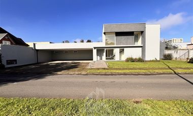 Casa en Arriendo en COD38304 Portal de la Frontera a pasos de Avenida Martín Lutero y Colegios