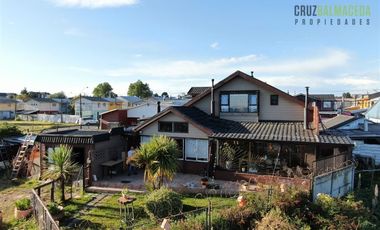 Casa en Venta en A pasos de Av. Pdte Ibañez