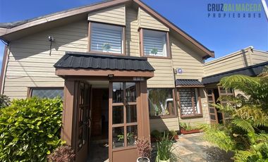 Casa en Venta en A pasos de Av. Pdte Ibañez