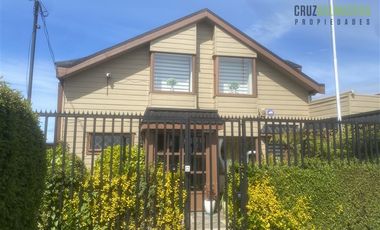 Casa en Venta en A pasos de Av. Pdte Ibañez