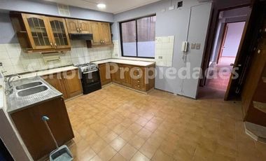 Local Comercial en Venta en Casa con oficinas a pasos del centro de Talca