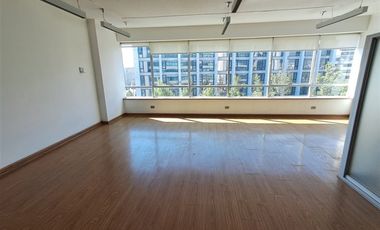 Oficina en Arriendo en Portal La Dehesa