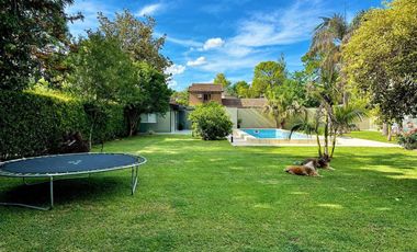 SE VENDE CASA EN LA TATENGUITA