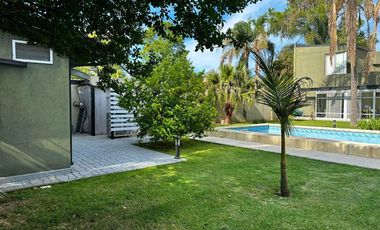 SE VENDE CASA EN LA TATENGUITA