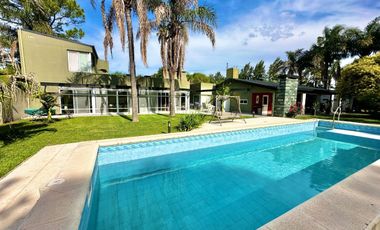 SE VENDE CASA EN LA TATENGUITA