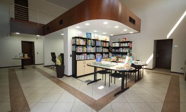 Oficina en Venta en Blvd Aeropuerto// Núcleo Empresarial ENEA // Rio Refugio