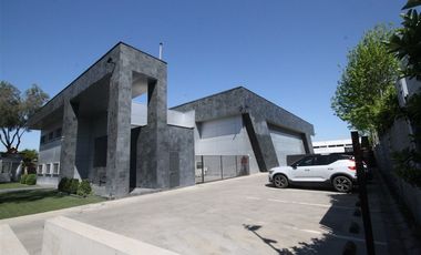 Oficina en Venta en Blvd Aeropuerto// Núcleo Empresarial ENEA // Rio Refugio