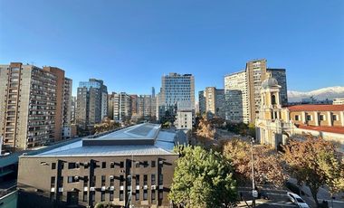 Local Comercial en Venta en Providencia esquina Sta. Beatriz