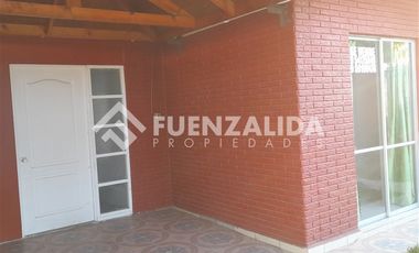 Casa en Arriendo en Bosque San Carlos