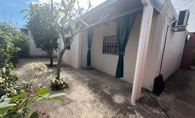 CASA 3 AMBIENTES EN ALQUILER, ZONA CENTRO