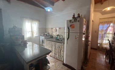 CASA 3 AMBIENTES EN ALQUILER, ZONA CENTRO