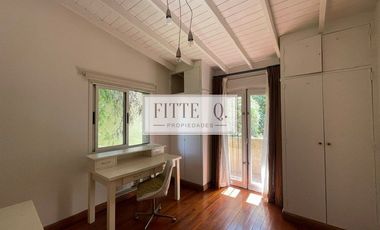 Excepcional Casa en alquiler amoblada en La Horqueta