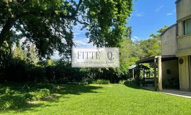 Excepcional Casa en alquiler amoblada en La Horqueta