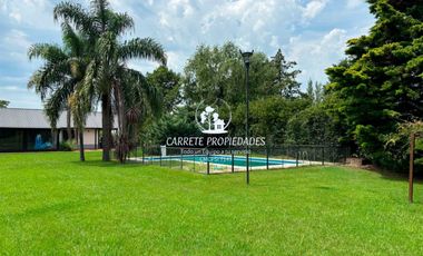 Casa quinta en venta sobre 2000m2 de parque. Barrio Parque Las Lomadas. Cardales