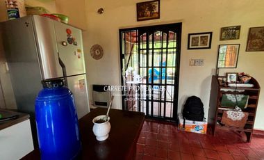 Casa quinta en venta sobre 2000m2 de parque. Barrio Parque Las Lomadas. Cardales