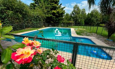 Casa quinta en venta sobre 2000m2 de parque. Barrio Parque Las Lomadas. Cardales
