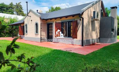 Casa quinta en venta sobre 2000m2 de parque. Barrio Parque Las Lomadas. Cardales