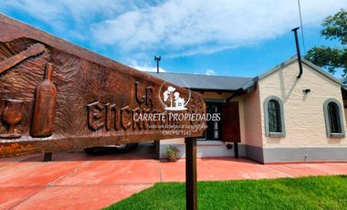 Casa quinta en venta sobre 2000m2 de parque. Barrio Parque Las Lomadas. Cardales